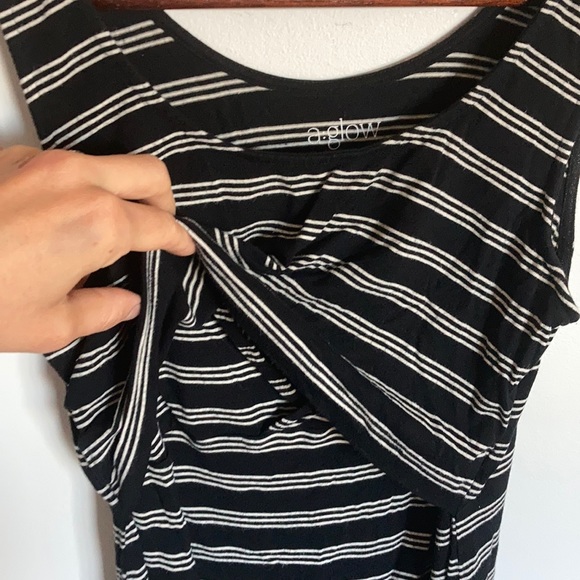 Nursing Top - Picture 3 of 3